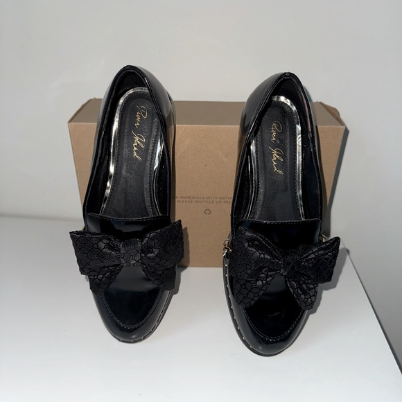 Girl shoes size: 3 - Picture 11 of 11